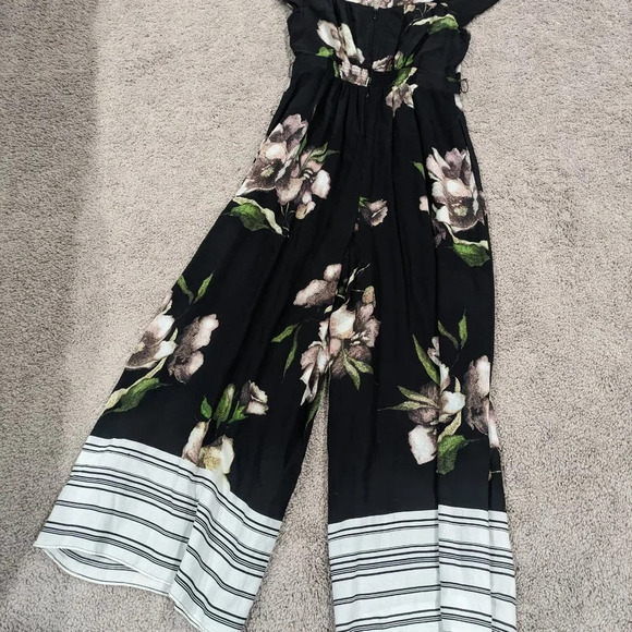 Anthropologie Maeve Bergenia Cropped Wide Leg Jumpsuit Floral Print Women's 2P - Picture 9 of 10